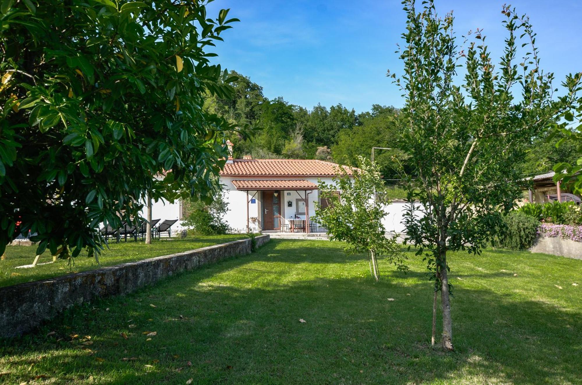 Istrian House In The Heart Of Tupljak - Smilovic Potpićan Eksteriør billede